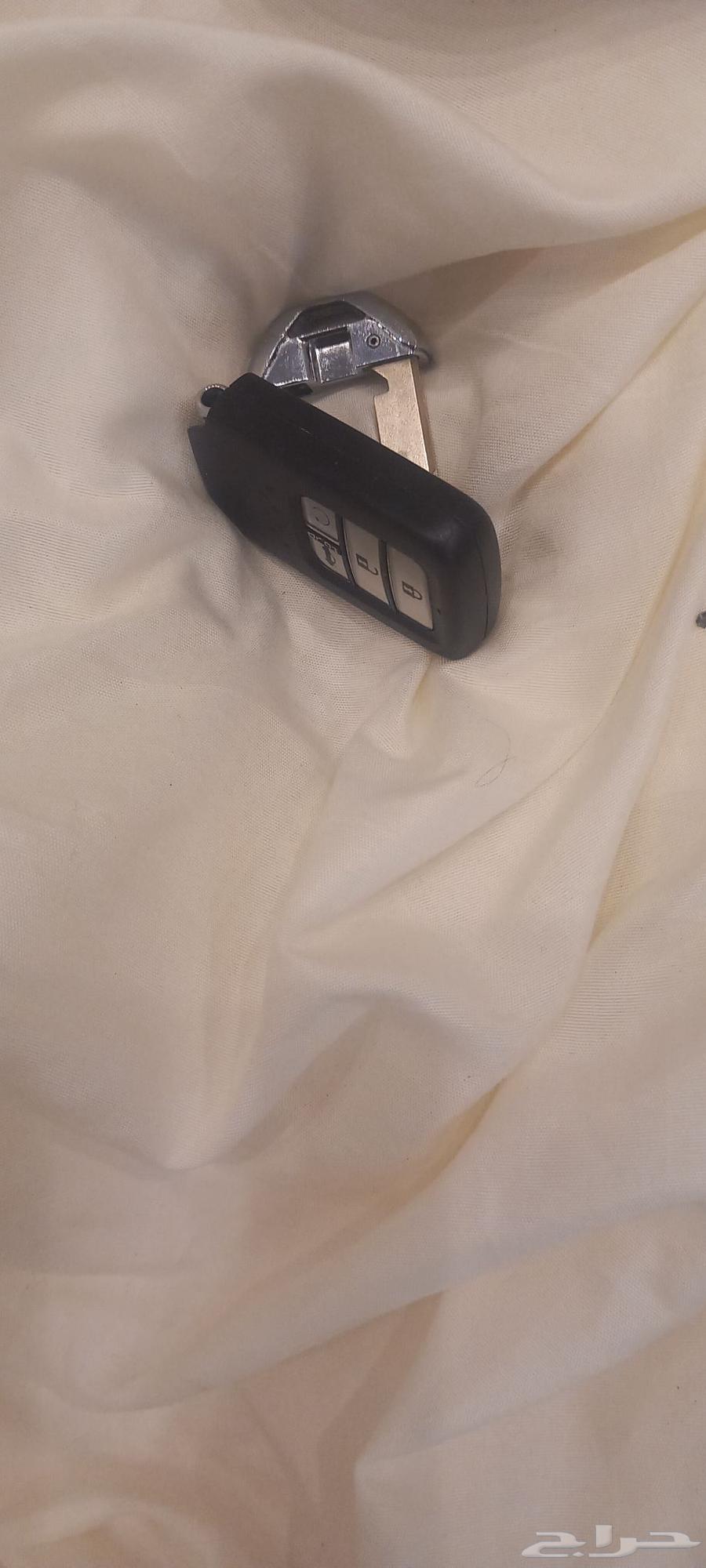 Honda Accord - Used Smart 4 Button Remote for Honda Accord 2018-202064594211311363113