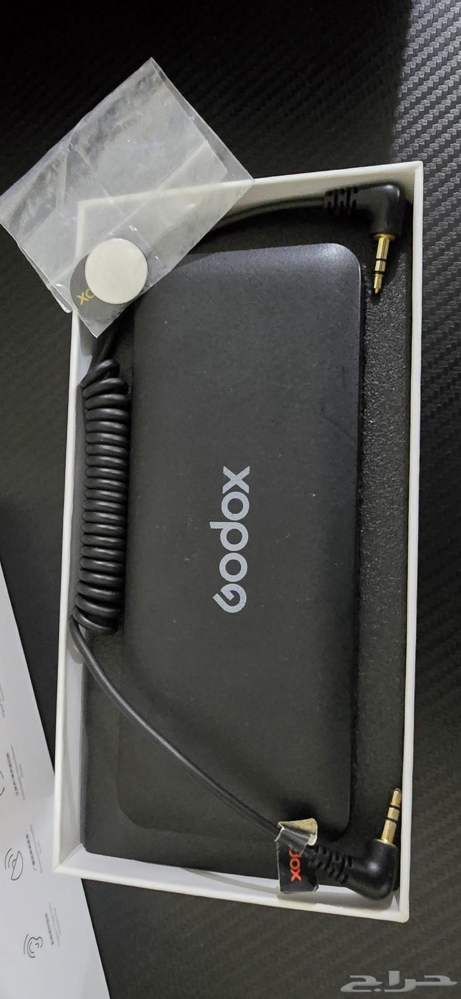 Godox Movelink II Mark 3 wireless Mic with charging case64439118391681112