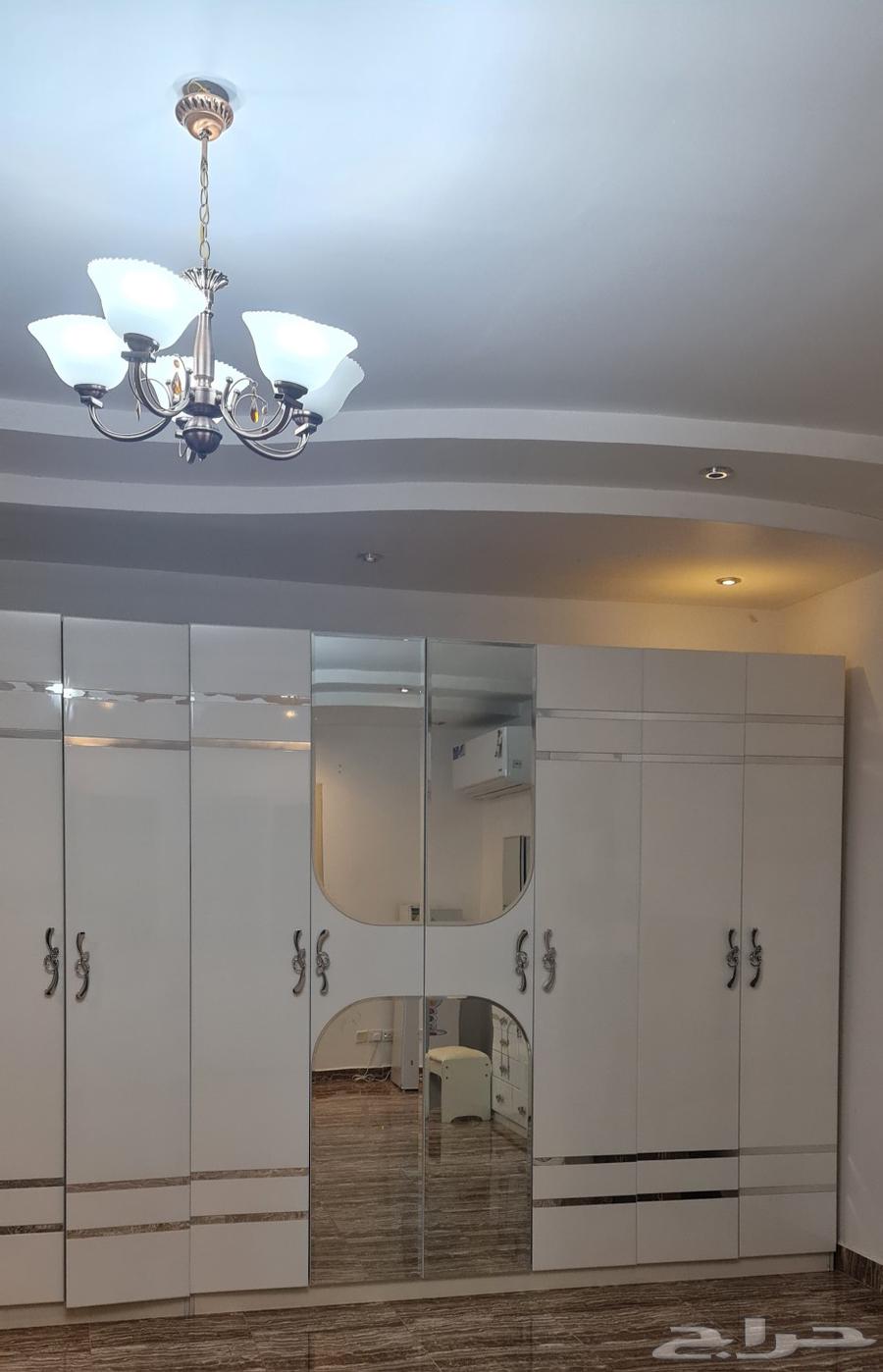 غرفة نوم للبيع المستعجل64438136615811110