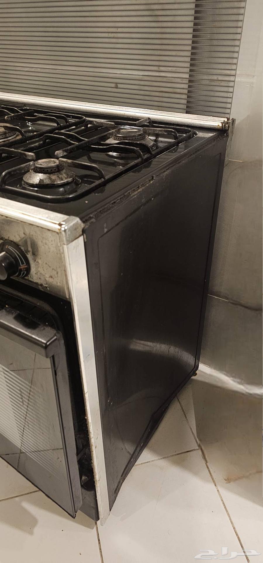 Used oven in good condition.64441855663617112