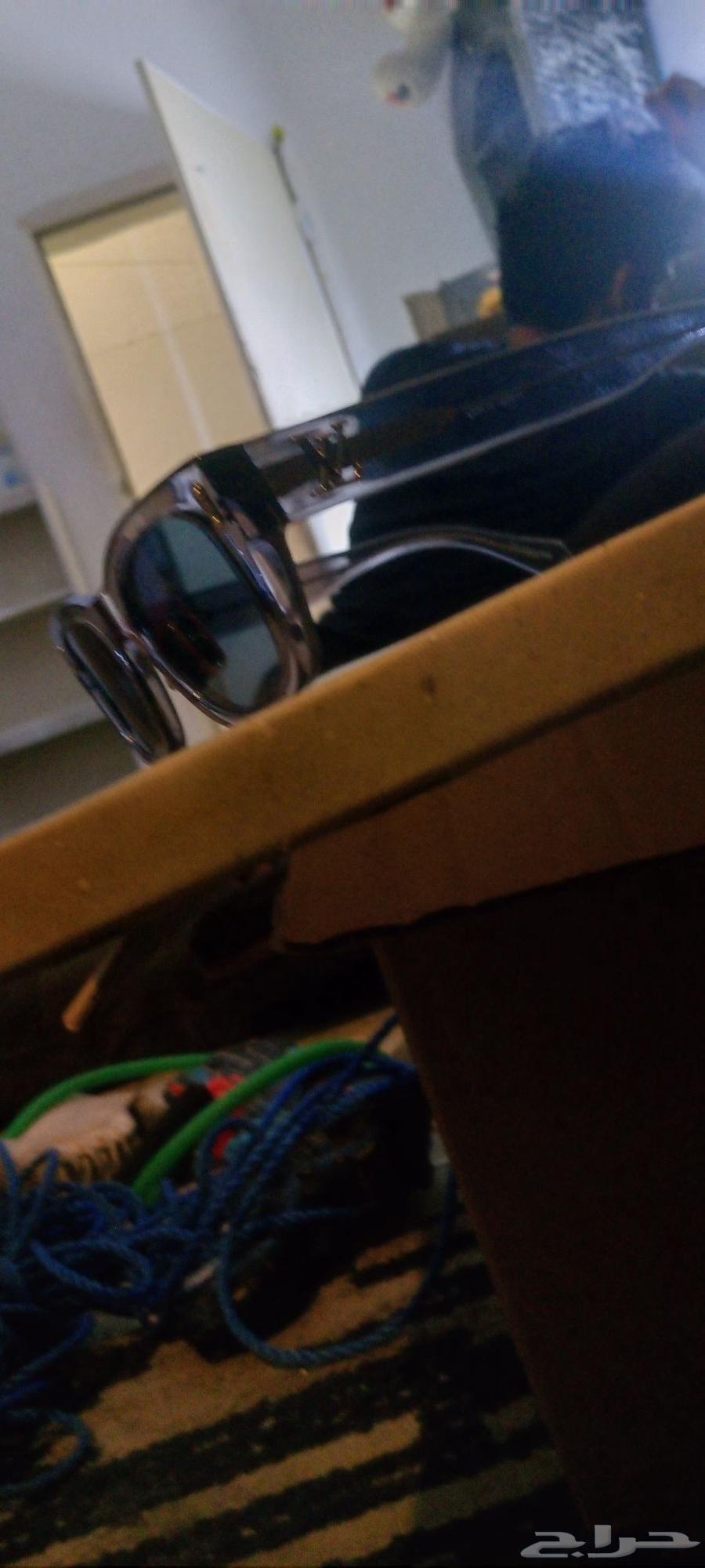 نظارة لويس فيتون اصليه درجة اوله للبيع64435903649281114