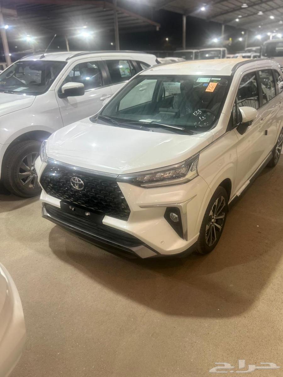 تويوتا فيلوز GLX موديل 2564594381171586111