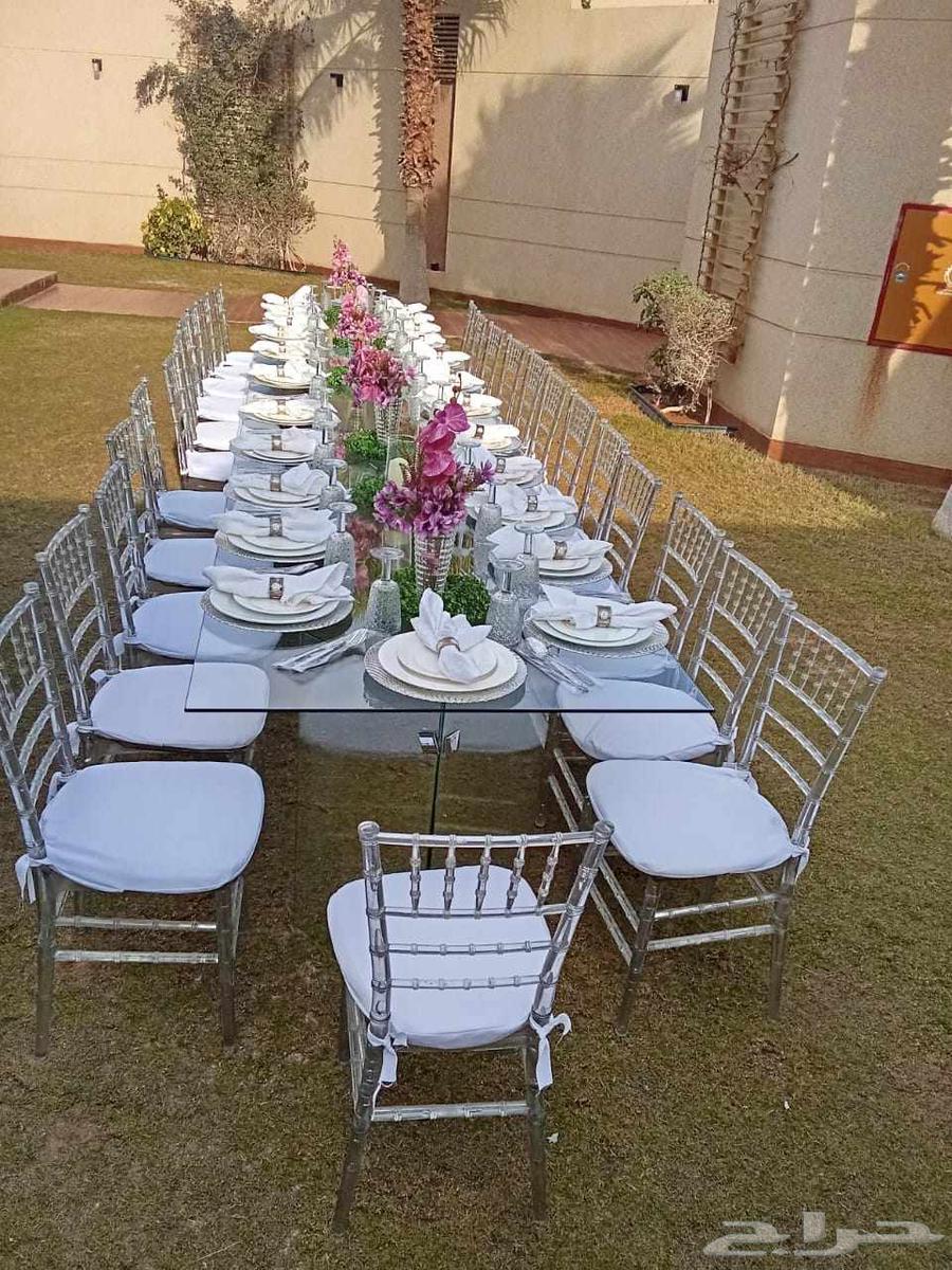 Renting chairs, tables, popular seating areas64441526468865111