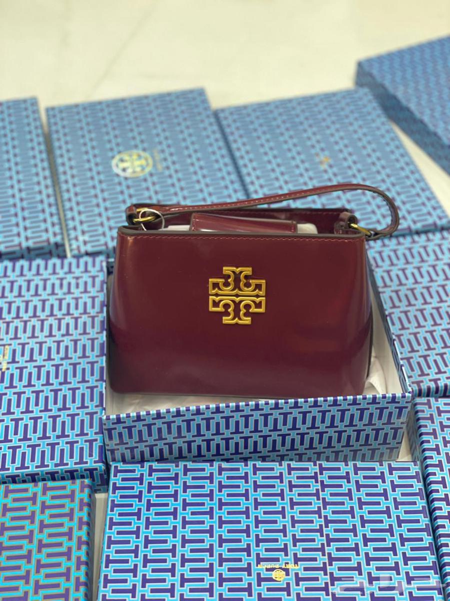 شنط تري بورش يوجد لدينا توصيل في الرياض وباقي المحافظات شحن64434292058115113