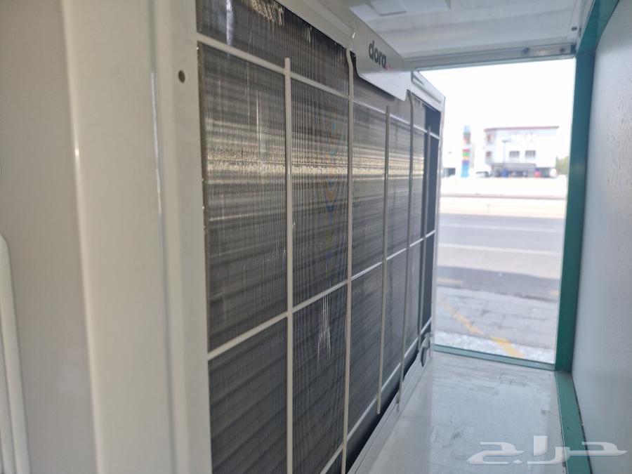 Dura 18-unit air conditioner64444687491587112