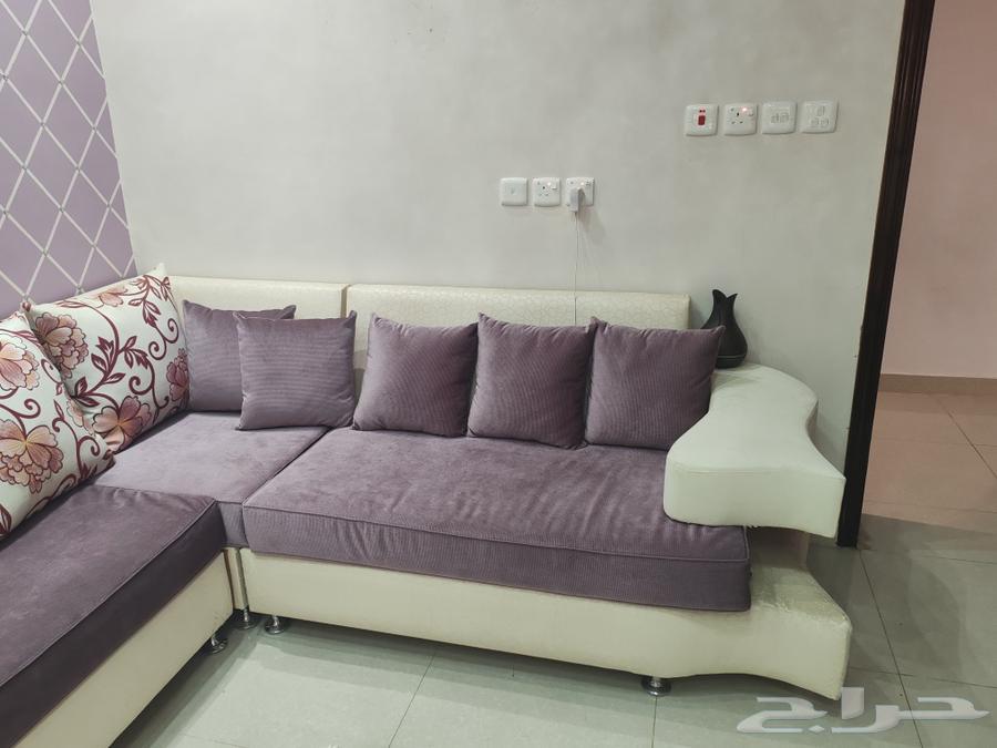 طقم كنب وبرادة ماء للبيع64445987056769110