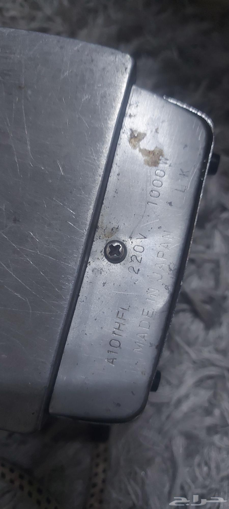 مكواه سانيو قديمه واغراض اخرى64443425885698112