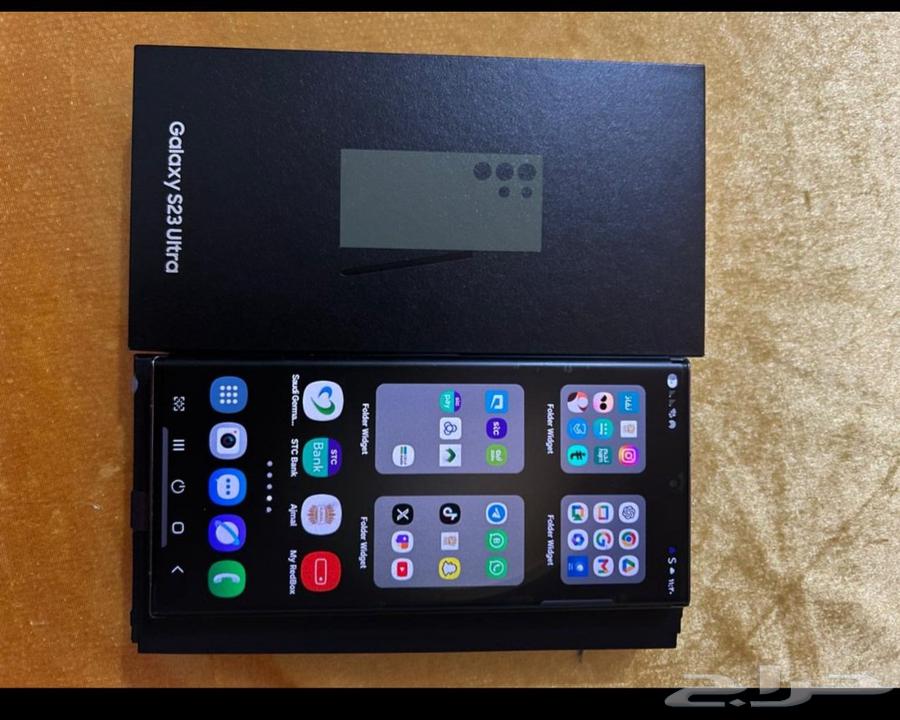 Samsung Ultra 23 phone, olive color, very clean, for sale..64445757302145112