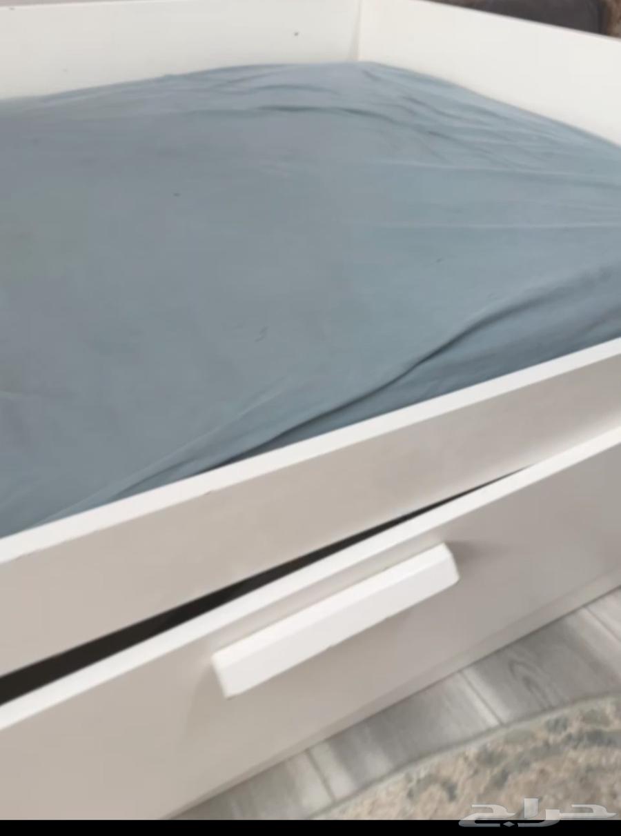 Bedroom set with dressing table and sofa set64445296170883111