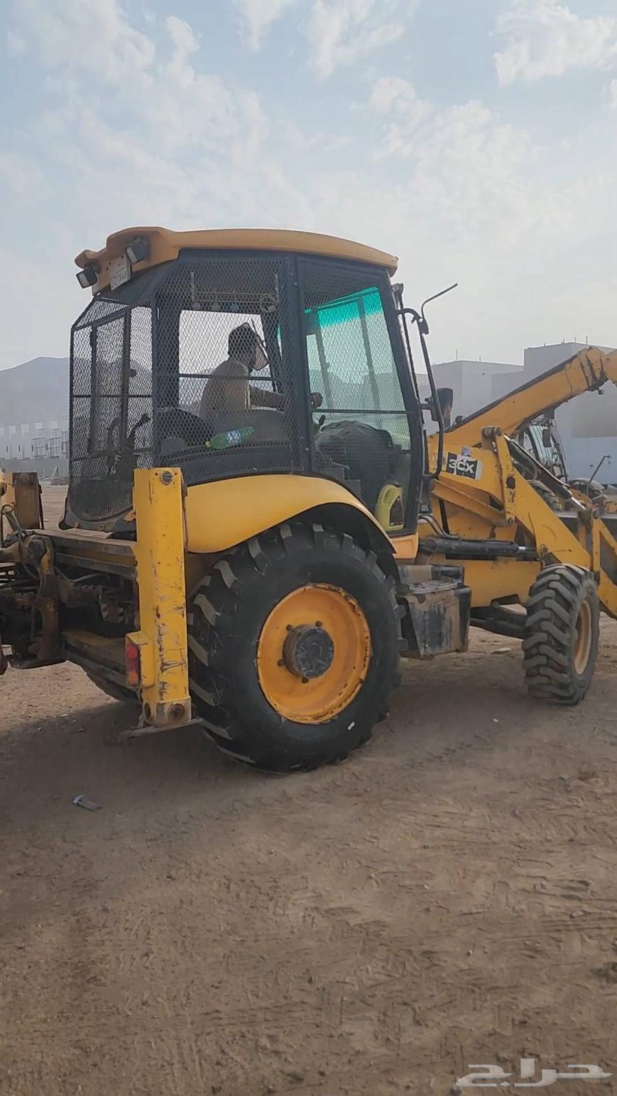 جي سي بي 3CX للبيع عرجا حفار jcb64444566816899112