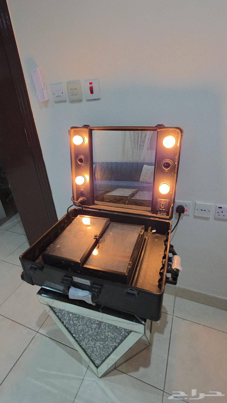 للبيع حقيبة دار الأميرات الفاخرة كحالة الجديد64449261296898113