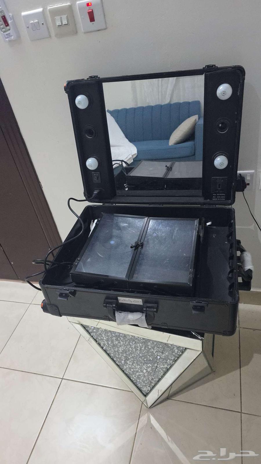 للبيع حقيبة دار الأميرات الفاخرة كحالة الجديد64449261296898111