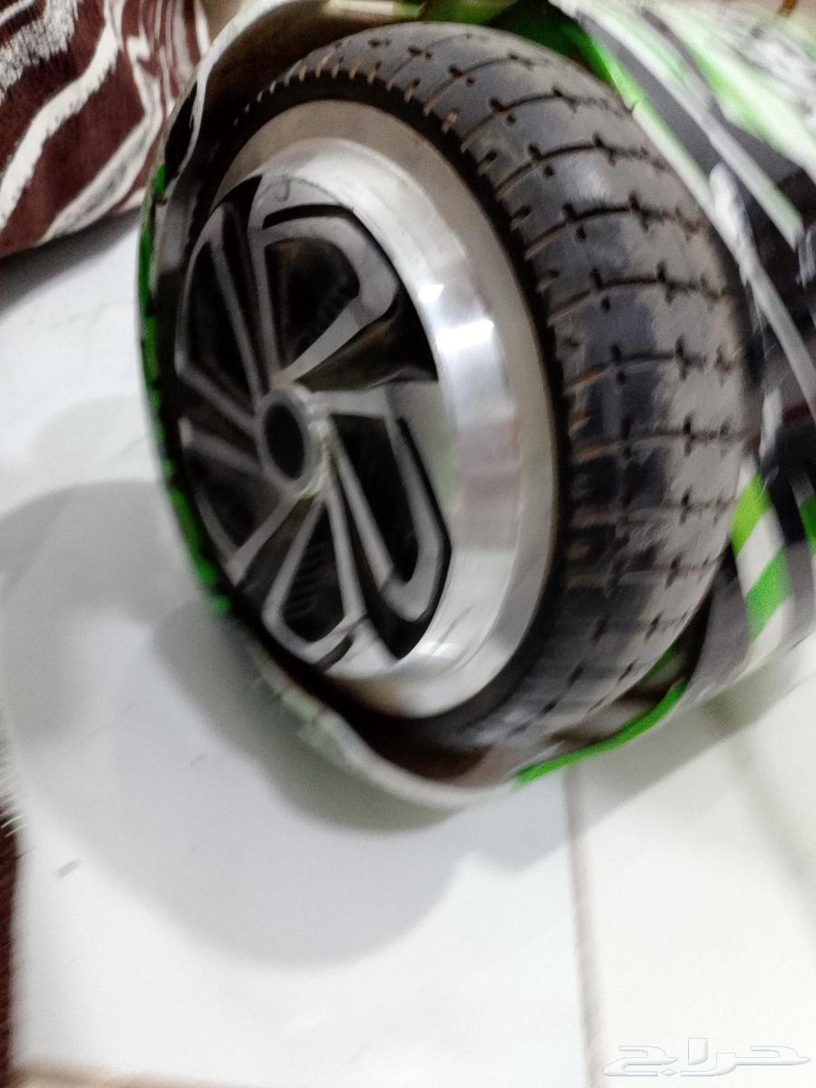 سكوتر كهربائي نظيف على الشرط64443006643331111