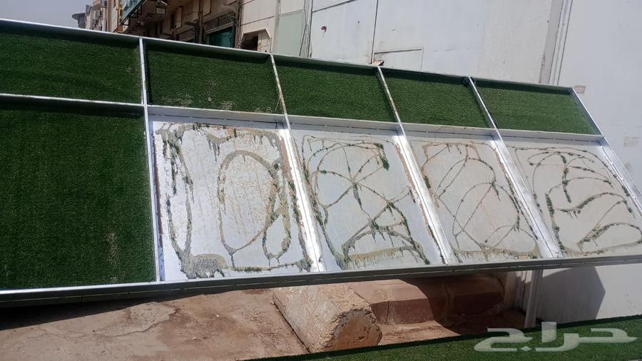 للبيع العدد خمس طاولات او استندات خضار   البيع مستع64444903283202112