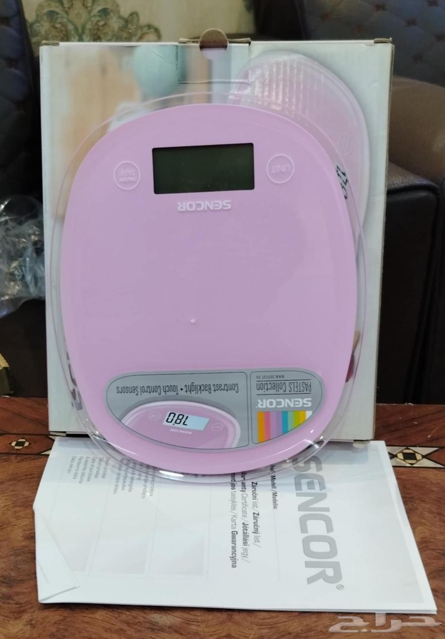 New household items, but the box might be damaged, nothing more64447917679363113