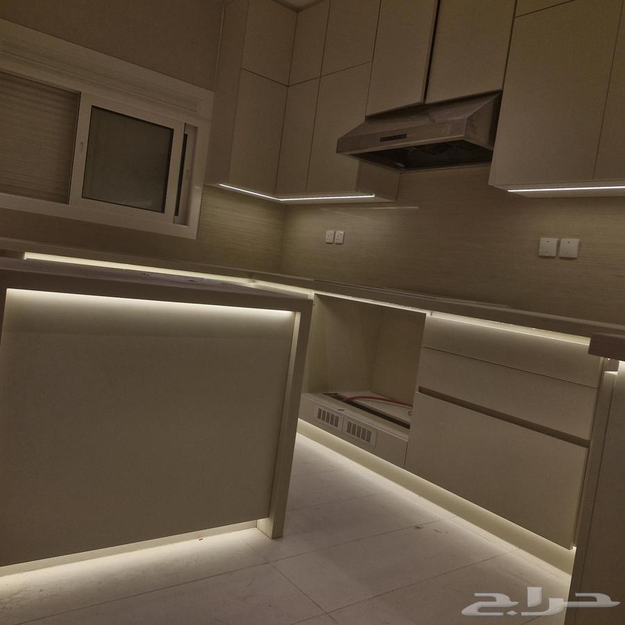 تأسيس لدات مطابخ وأناره بشكل محترف وجميل .64226271646338113