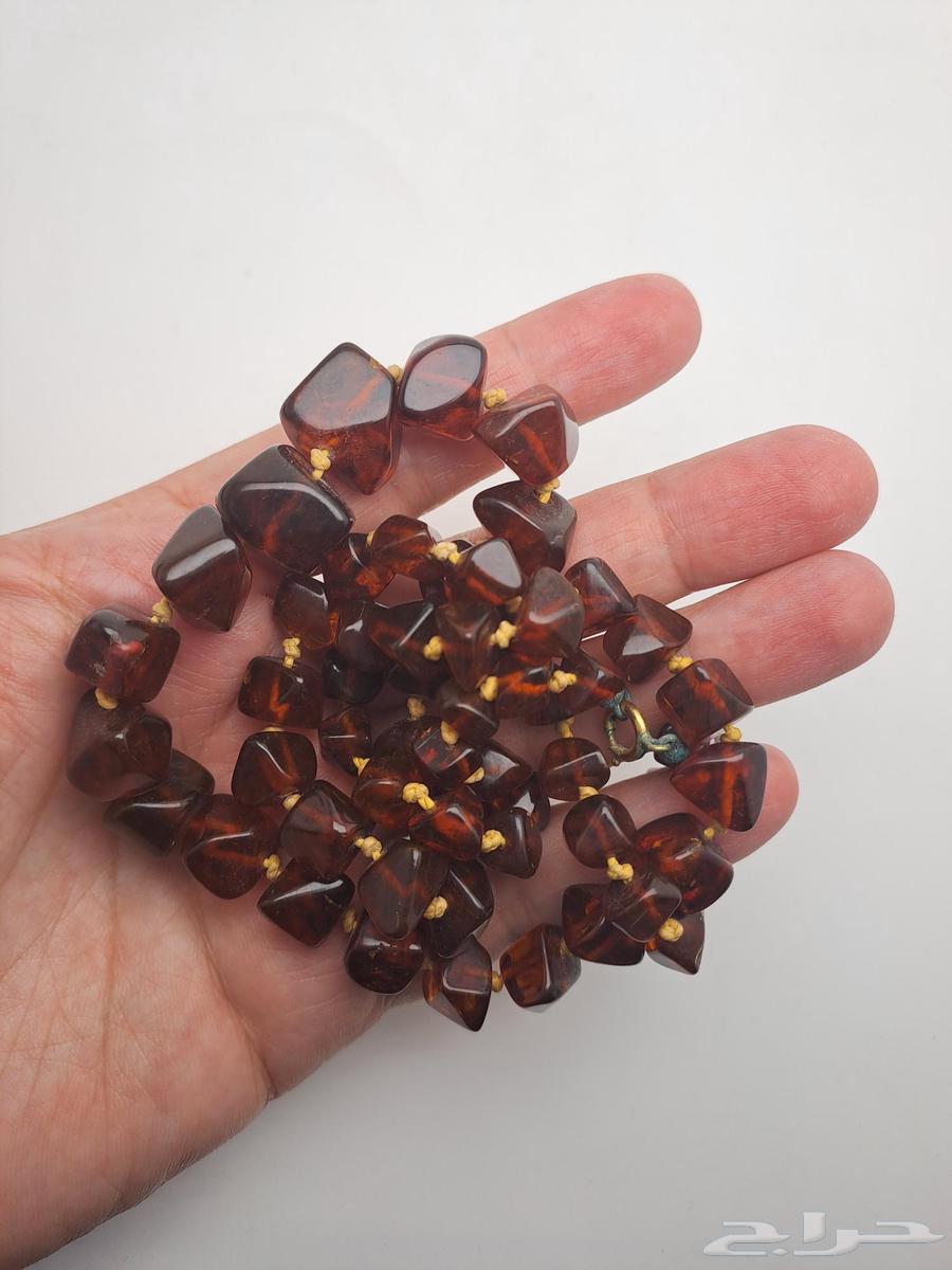 عقد كهرمان نسائي - قديم64446350598145112