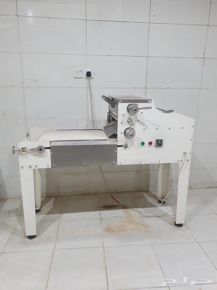 معدات مخبز للبيع عجانه وفراده64443317537282112