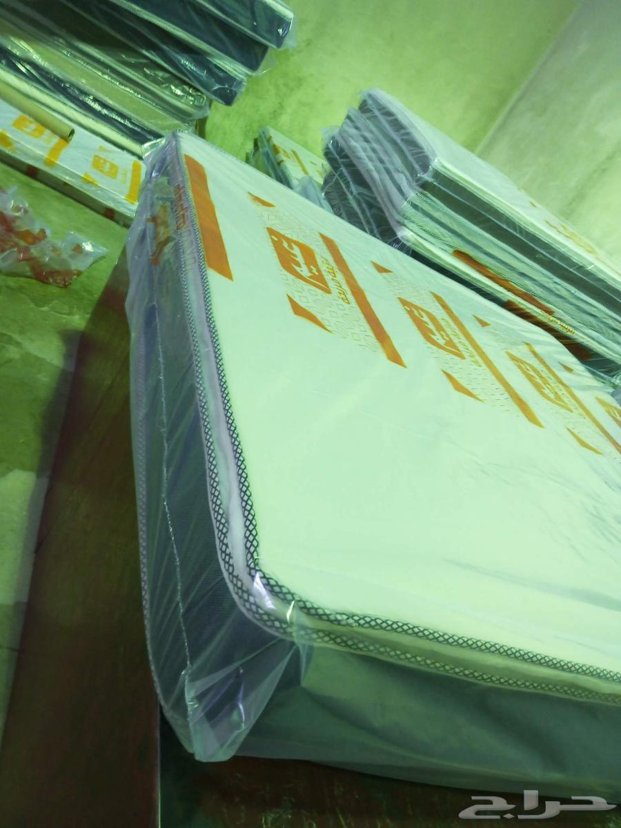 Mattresses, beds, blankets, bed sheets, furniture delivery, workers64430859997313113