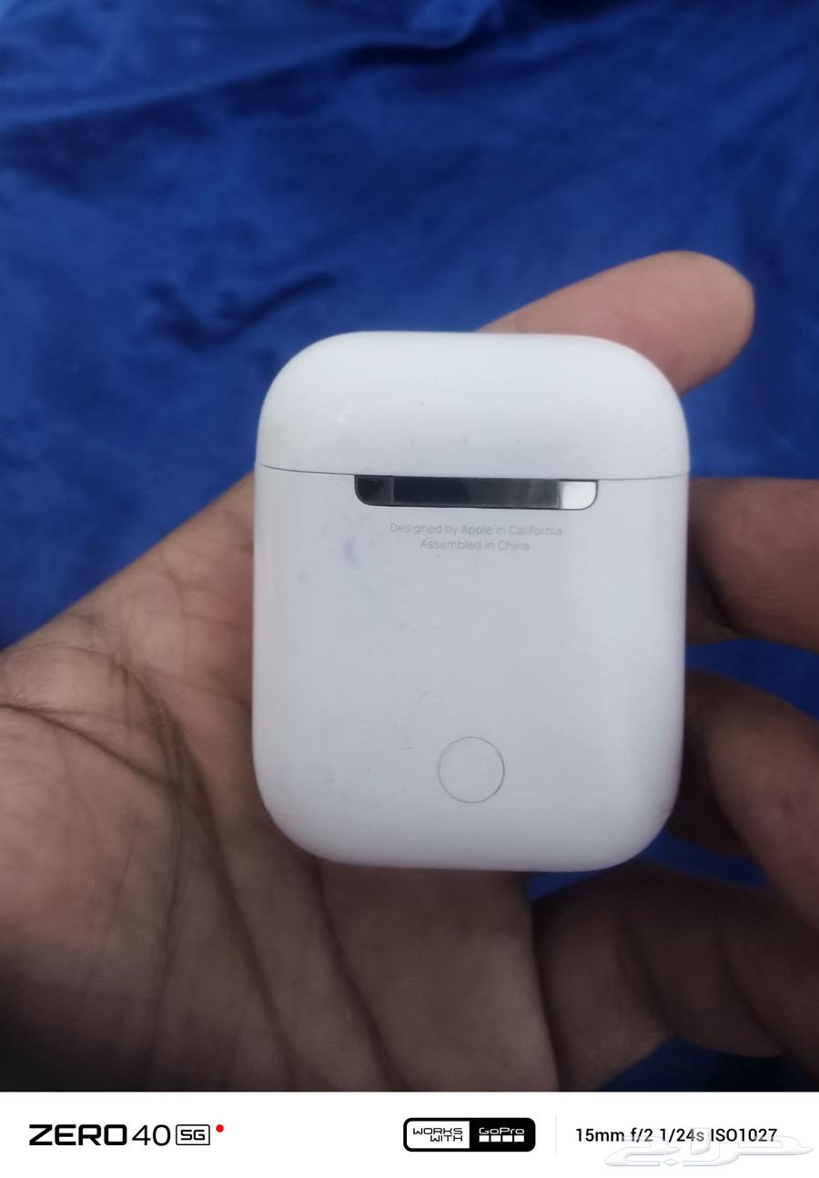 Airpods for sell (Only 1 ear is available)64445079141634111