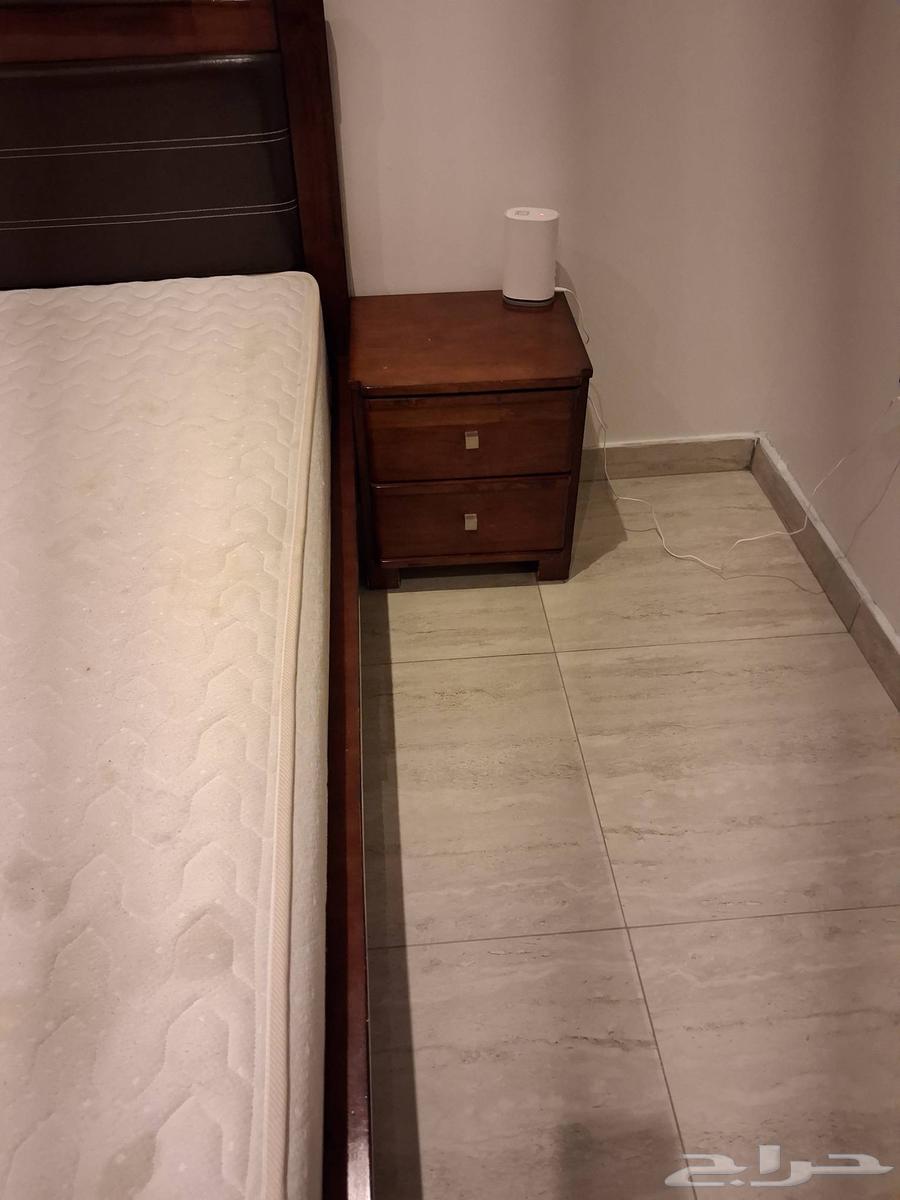 bed from home centre Sar 700 and dressing table for free64442857123331111