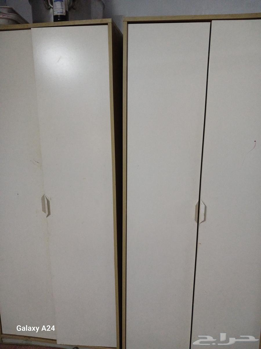 Two clean cabinets for sale, I bought them for 400, in perfect condition, nothing wrong with them64442378688898110
