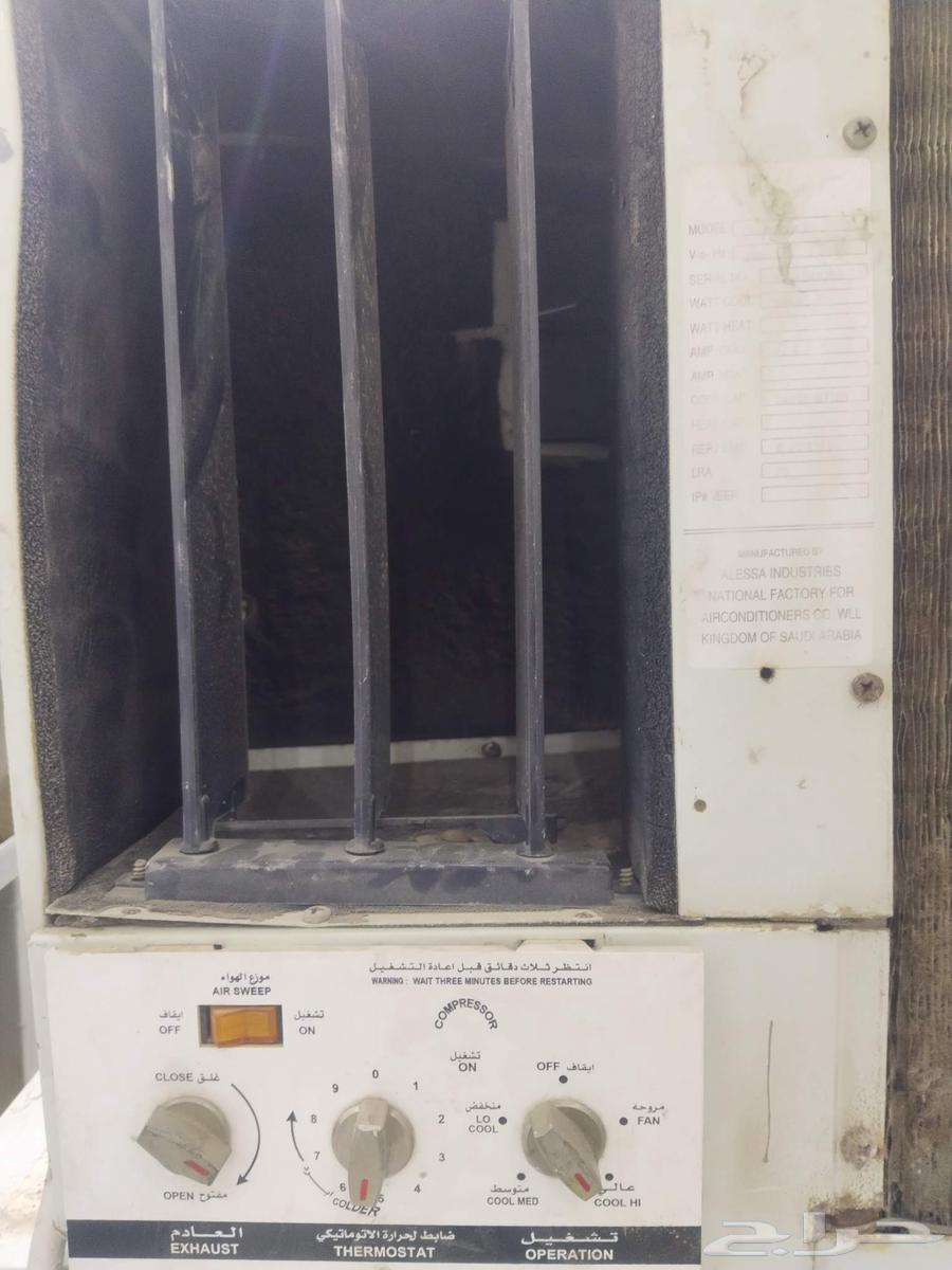 مكيف جديد فقط شهرين شوغل الموقع بطحاءقرش اي شخص يبغى اتصل64443883422979111