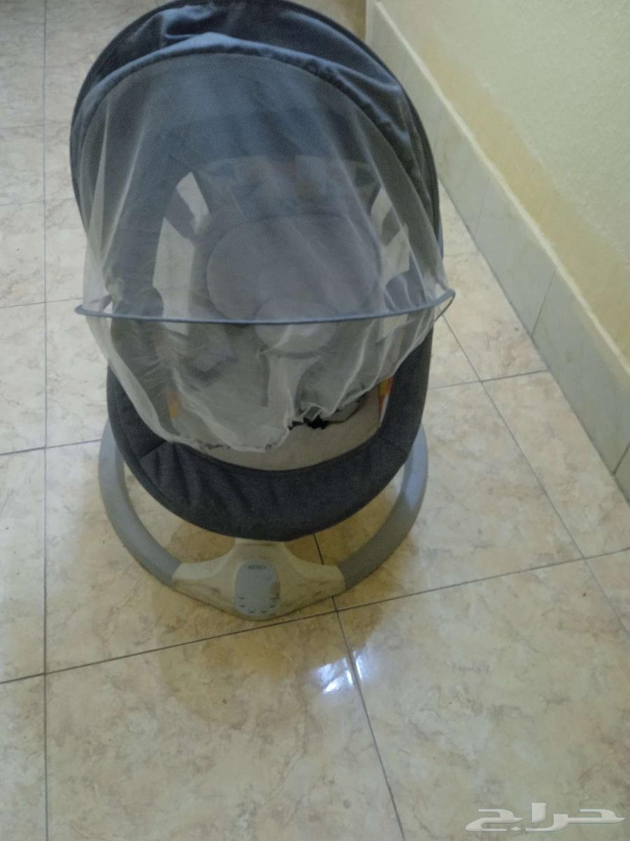 مفرمة كهربائيه وسرير هزاز أطفال ومكيف64442597431682112