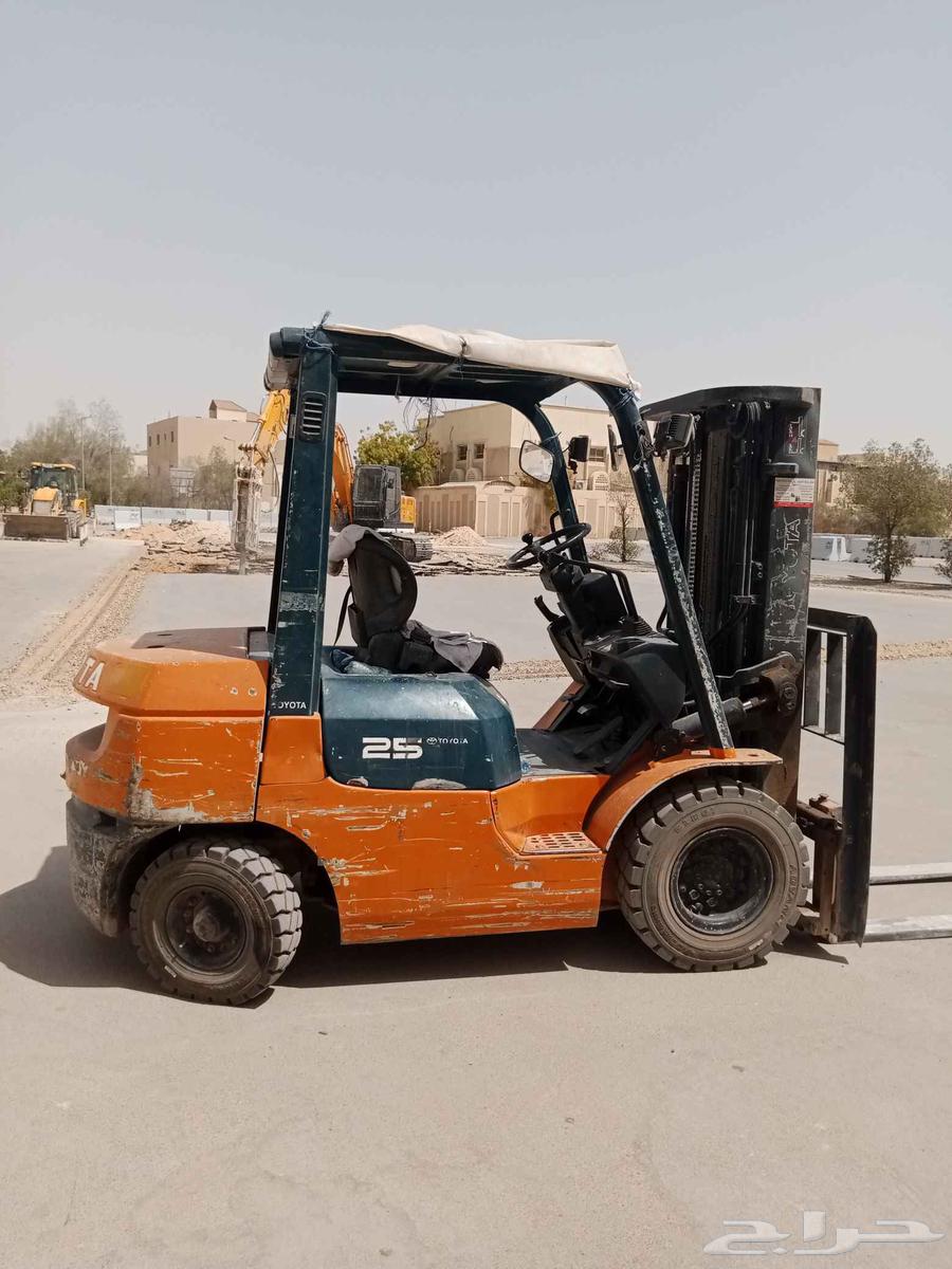 فركليف رافعه شوكيه لتاجير اليومي وشهري 3 طن 7 طن 10 طن 16 ط64610703906306112