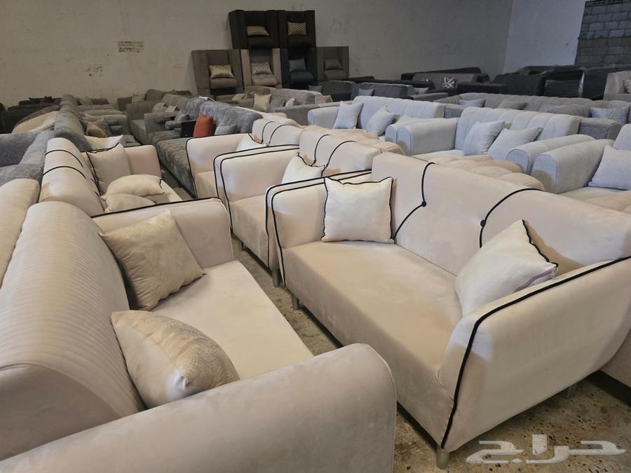 كنب جديد جاهز للبيع مع التوصيل بالرياض64448262164482114