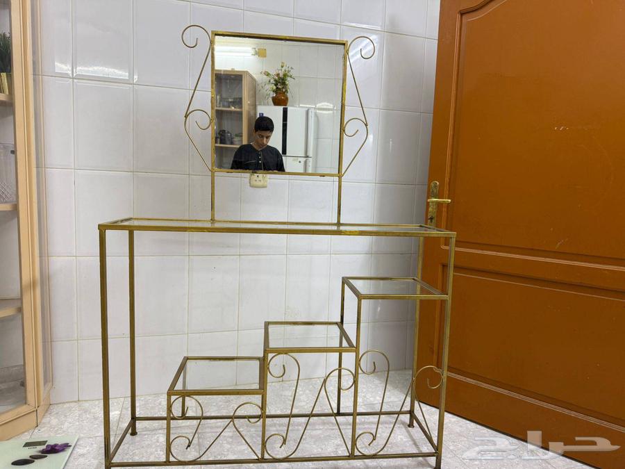 Reception table64447771903619111