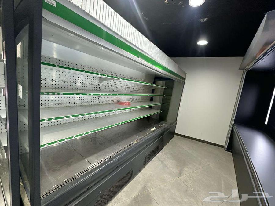 Open display refrigerators64444754787459110