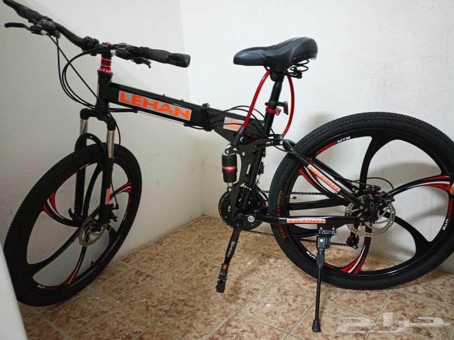 ثلاجة نظيفة سرير دراجة مروحة طاولة صغيرة64448833486977113