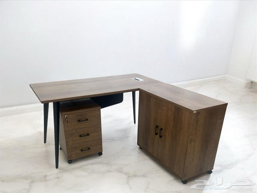 مكاتب مميزة وجوده عاليه64443006680705114