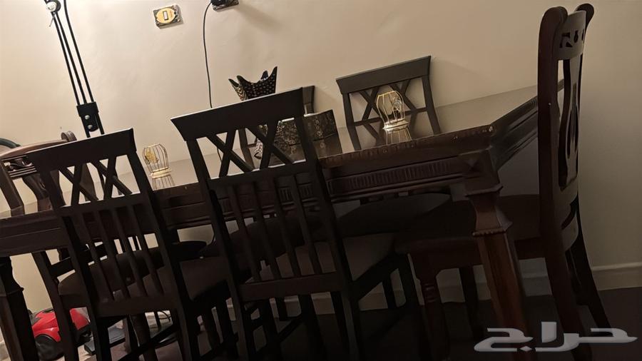 طاوله سفره مع 6 كراسي خشب بحاله ممتازه سبب البيع السفر64449571279490111