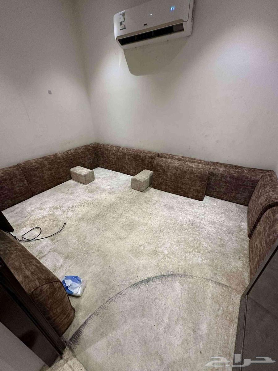 Complete set with carpet 15064442816585601110