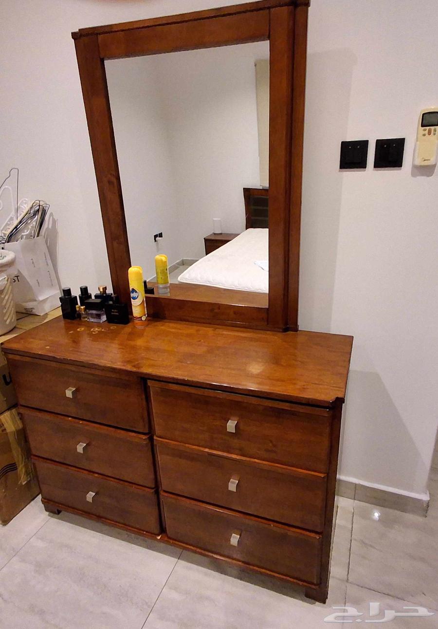 bed from home centre Sar 700 and dressing table for free64442857123331112