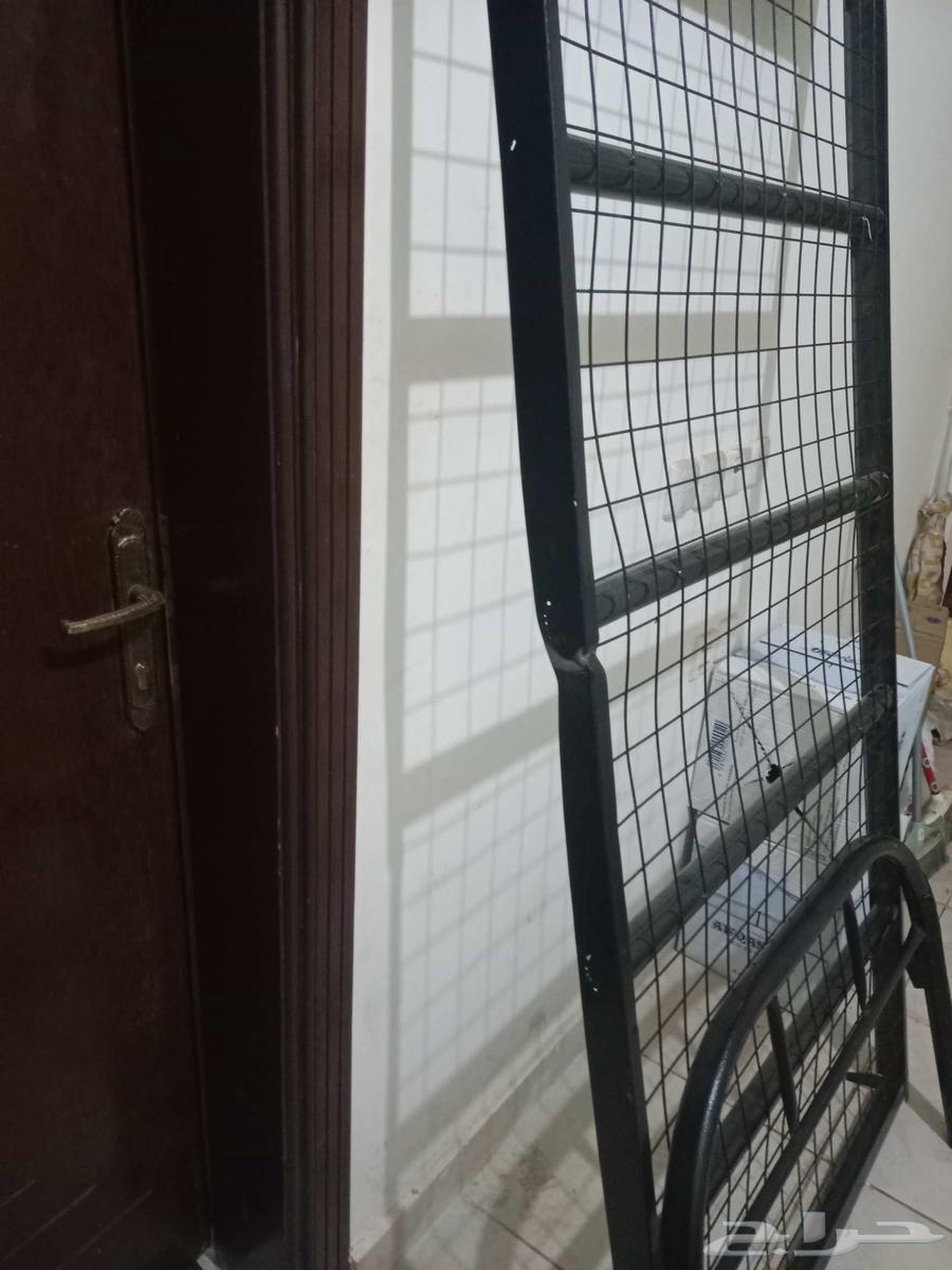 سرير حديد نفر مع مرتبة للبيع64447521371139112