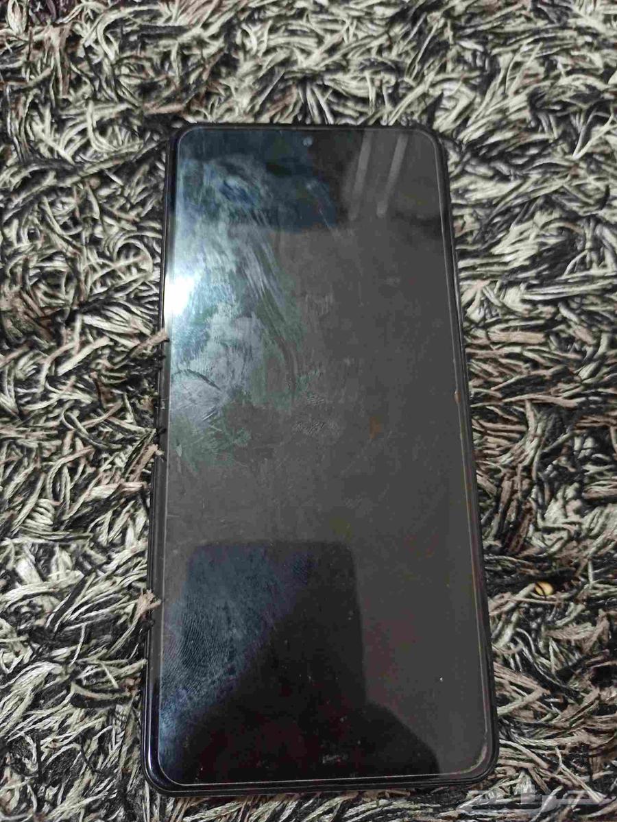 جوال نضيف مافيه اي كسر64445228462979112