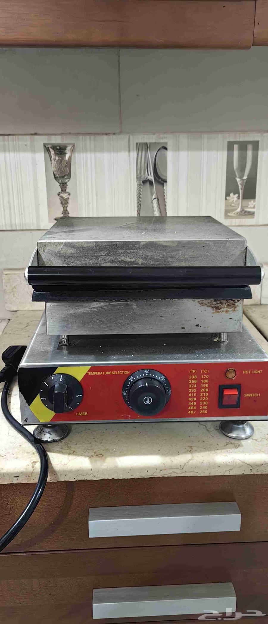 Machines for sale, working perfectly, only need template replacement64445919561091112