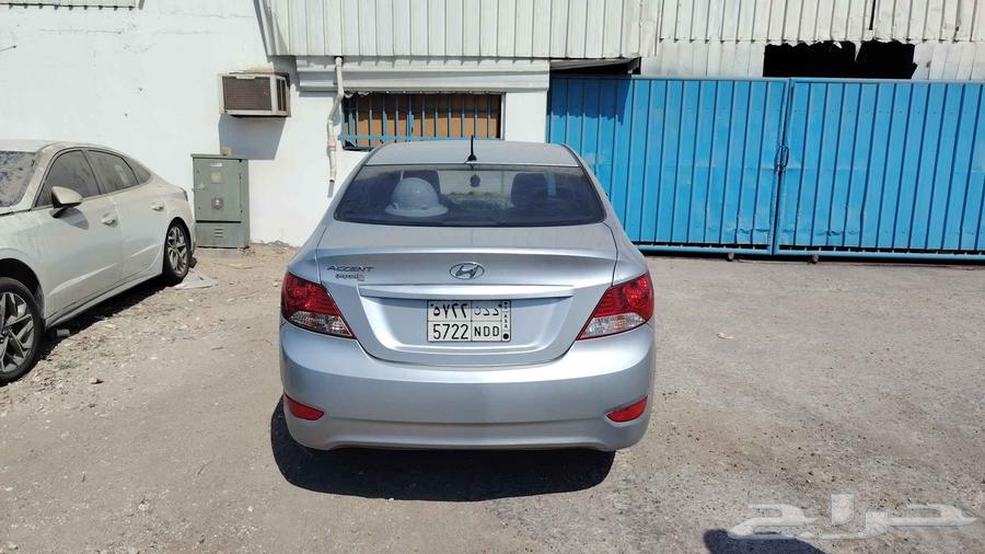 السلام عليكم عرض رهيب على هونداي اكسنت 2018 السعر 2464608190573441112