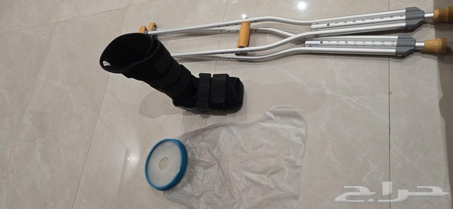 Adjustable brace, crutch, and gift (brace protector)64442502206977111