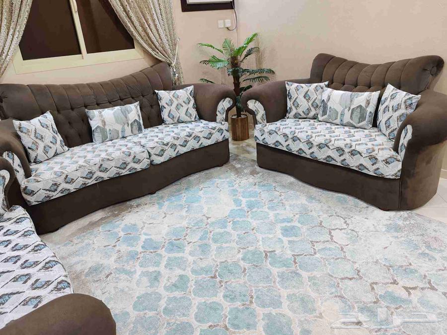 Sofa set with curtain and carpet64447851226114113