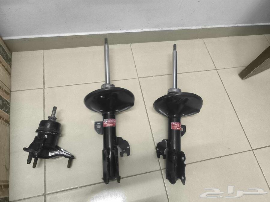 مساعدات كامري 2007-2011 وكرسي مكينه بحاله نظيفه للبيع64612557566723110