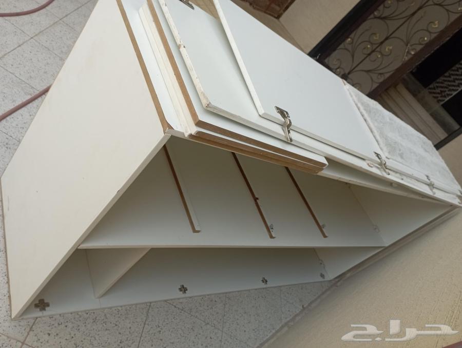 يوجد 2 دولاب ملابس ضلفتين و 2 دولاب جداري خشب سويدي64422708689539111