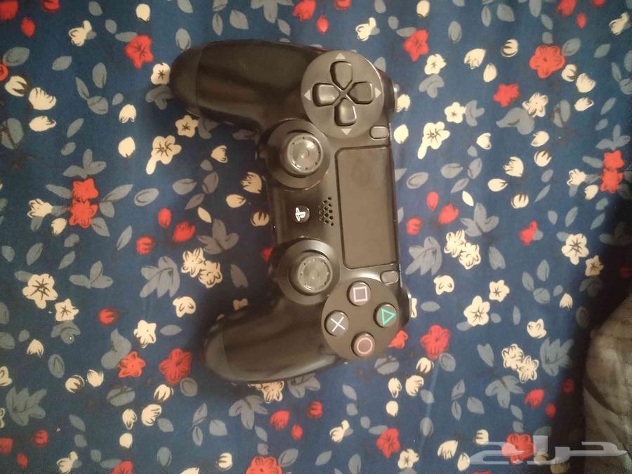 يد سوني 4للبيع64444727740545110