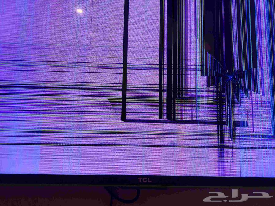 50-inch TV screen broken with external damage, sound works well64448354706179110