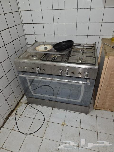 يوتجاز شغال للبيع 400ريال64444164429058110