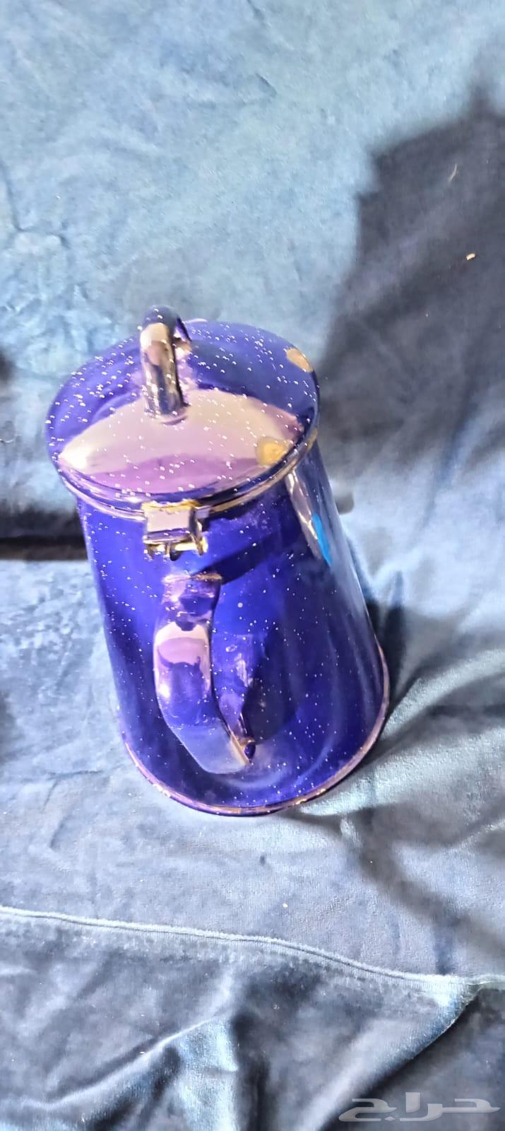 اباريق غضار قديييمه وابريق معدن سوري وعلبه64448713712129113