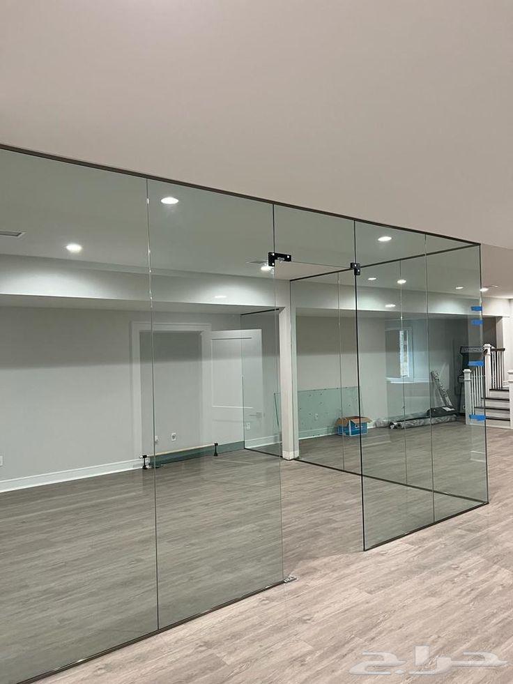 Scratch glass64245375951747110